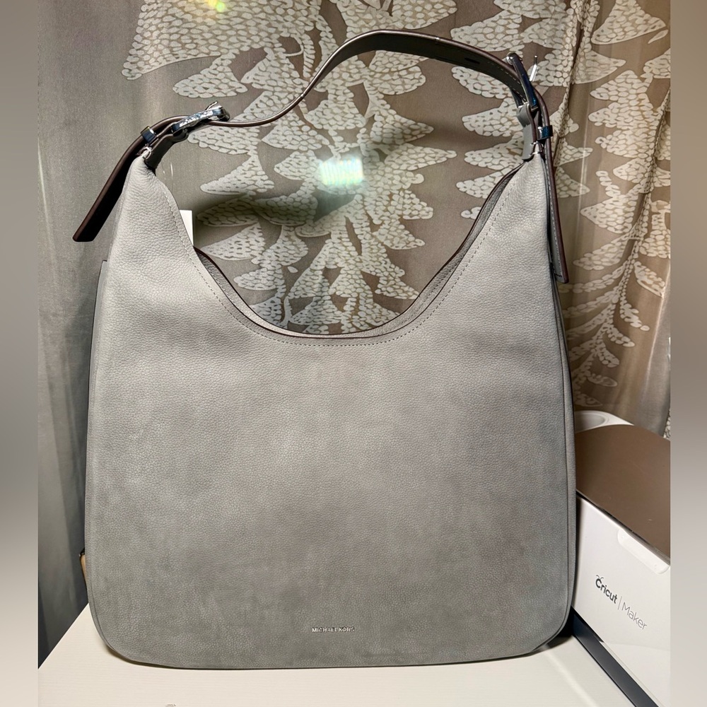 Michael Kors Lg Nolita - Picture 3 of 10